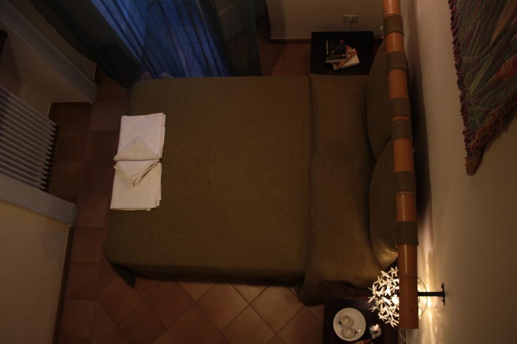 Bed and Breakfast Dimora Dei Giganti Neapol Pokój zdjęcie